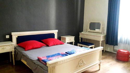 Apartment On Amagleba 20