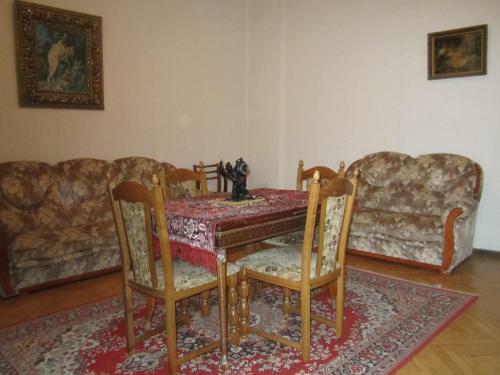 Hostal Best Home Guest House