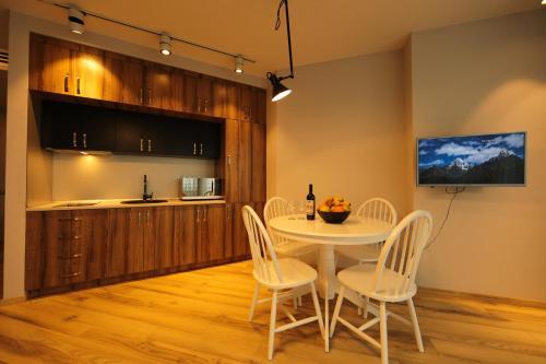 Apartamento Holiday Check Inn Batumi