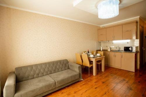 Apartamento Holiday Check Inn Batumi