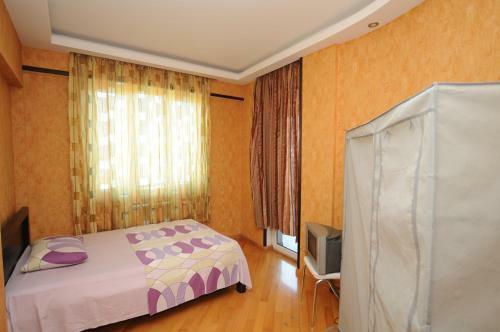 Sports Palace Apartment