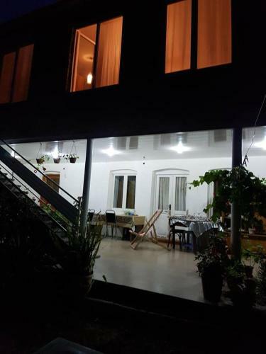 Hostal Nikala Guest House