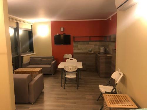 Apart Hotel In Black Sea Tower