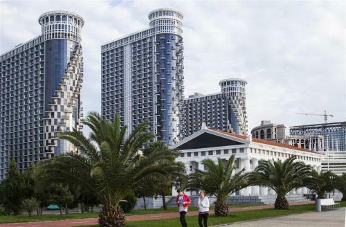 Apart Hotel In Black Sea Tower