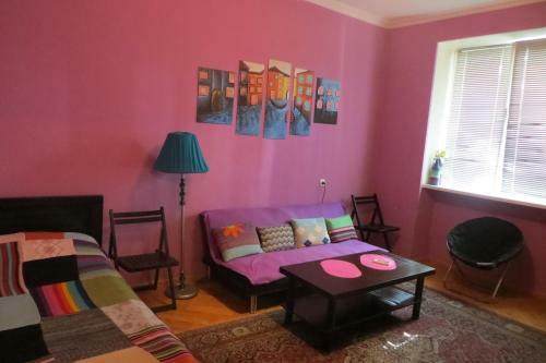 Apartamento Violaceous Rooms