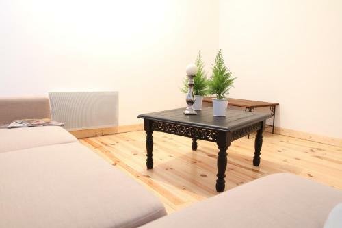 Au Gr� Des Evenements