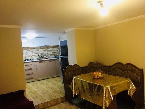 Hostal Guest House On Chanchibadze 9