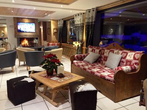 Chalet Hotel Alpina