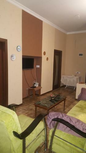 Apartment On Kolkheti Street 1