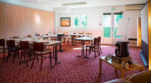 Brit Hotel Blois - Le Pr�ma