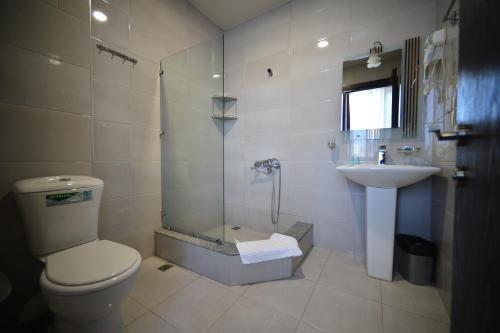 Hotel Holiday House Batumi