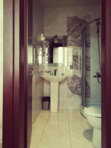 Hotel Holiday House Batumi