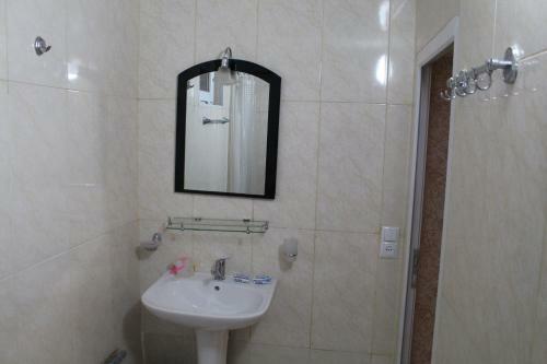 Hostal Oto's Guest House