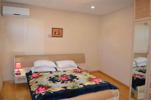 Albergue Hotel In Tbilisi