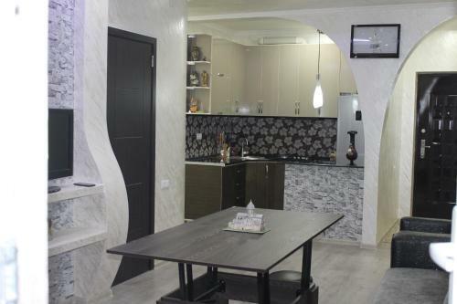 Guram Apartment