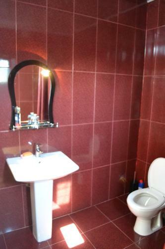 Hostal Shalva Apartment