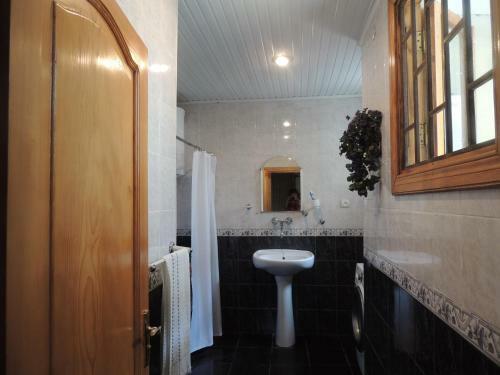Hostal Mano Guest House