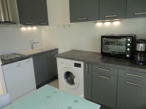 Rental Apartment Sables D'or