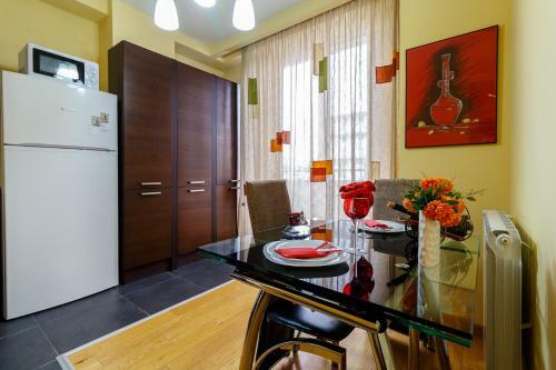 Ye?s Deluxe Apart-hotel In Bcv