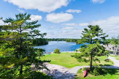 Hotel Rawley Resort, Spa & Marina