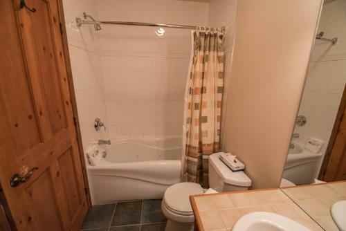 Hotel Cap Tremblant Mountain Resort