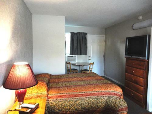 Blue Stream Motel