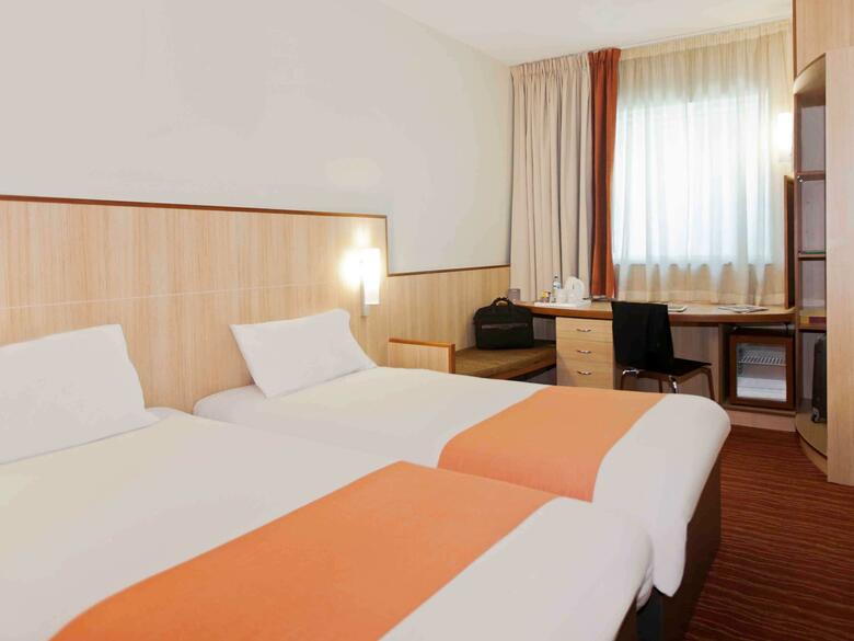 Hotel Ibis Al Barsha