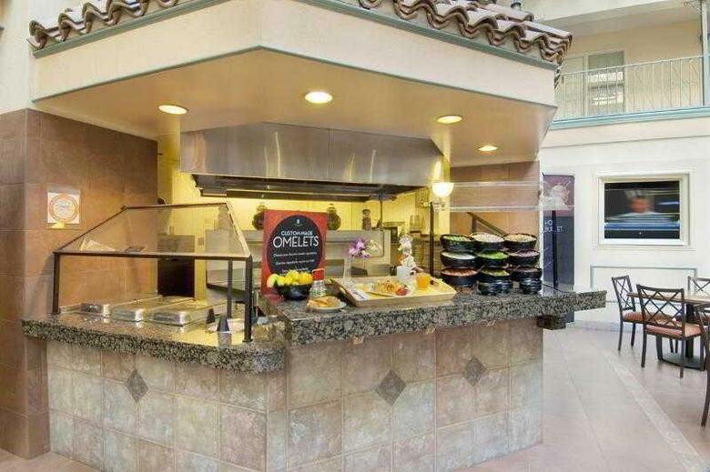 Hotel Embassy Suites Santa Ana - Orange County Airp