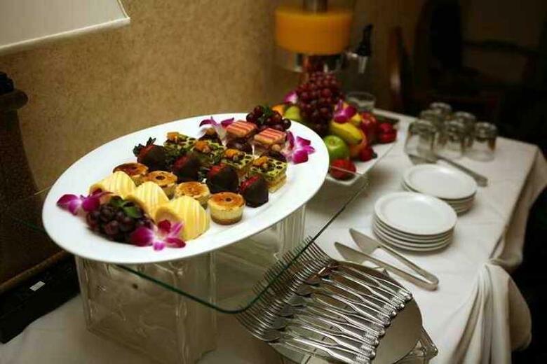 Hotel Embassy Suites Santa Ana - Orange County Airp