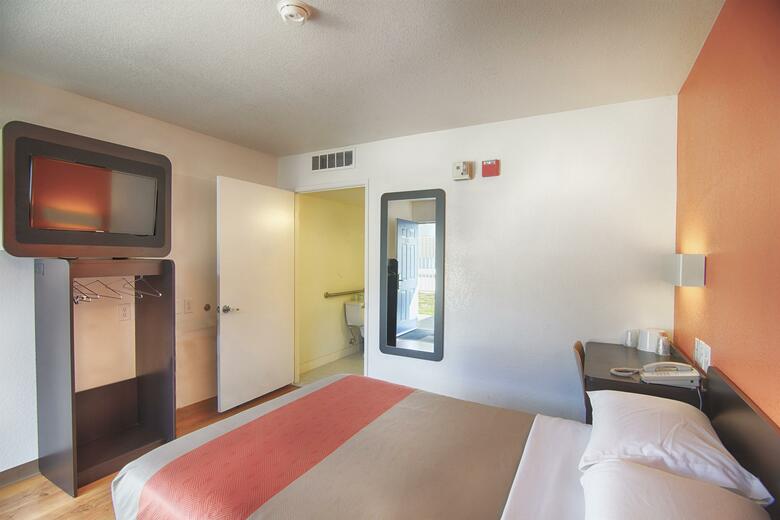 Hotel Motel 6 Mammoth Lakes