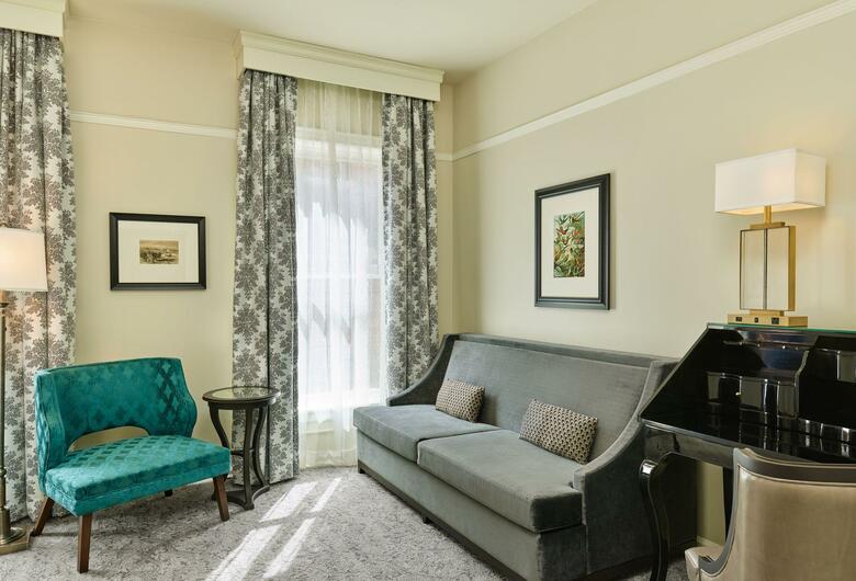 Oxford Hotel