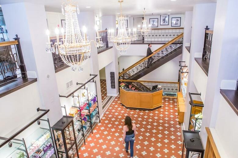 Oxford Hotel