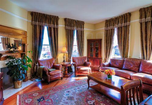 Oxford Hotel