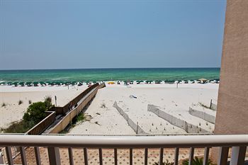 Hotel Resortquest Rentals At Islander Condominiums
