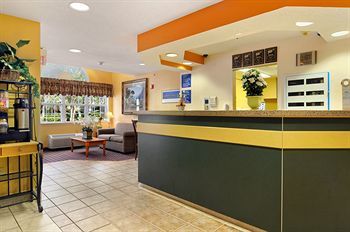 Hotel Microtel Inn & Suites-jacksonville Butler Blvd.
