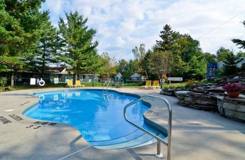 Hotel Country Squire Resort