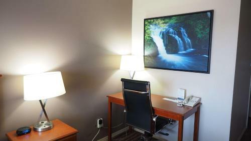 Hotel Ramada By Wyndham Campbell River