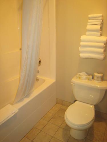 Hotel Super 8 By Wyndham Castlegar Bc