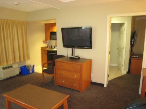 Hotel Super 8 By Wyndham Castlegar Bc