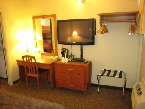 Hotel Super 8 By Wyndham Castlegar Bc