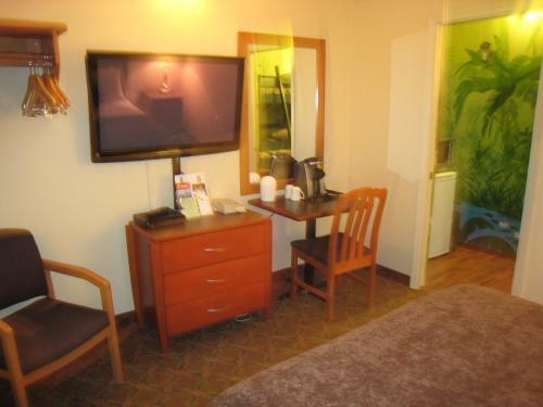 Hotel Super 8 By Wyndham Castlegar Bc