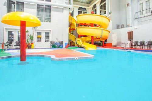 Hotel Super 8 By Wyndham Castlegar Bc