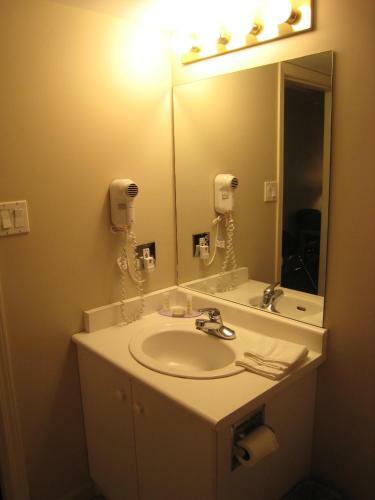 Hotel Super 8 By Wyndham Castlegar Bc