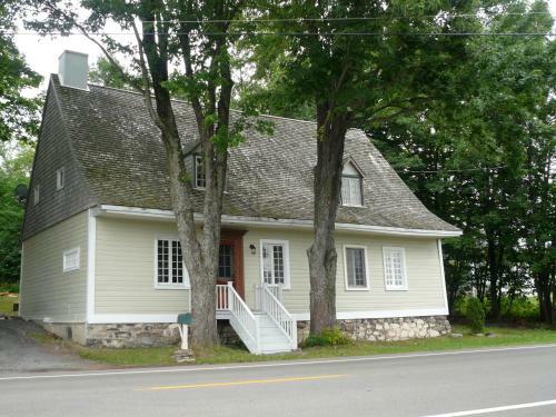 La Maison Ancestrale Gu�rard