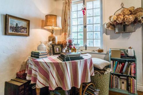 La Maison Ancestrale Gu�rard