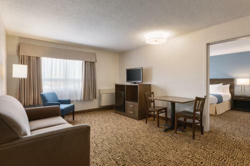 Hotel Travelodge Suites New Glasgow