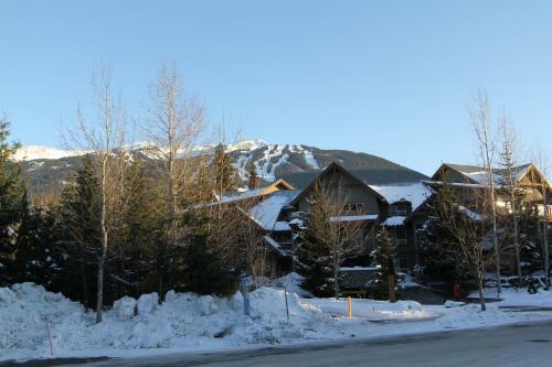 Apartamentos Accommodations By Whistler Retreats