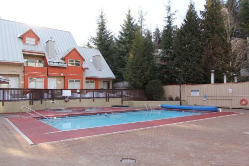 Apartamentos Accommodations By Whistler Retreats