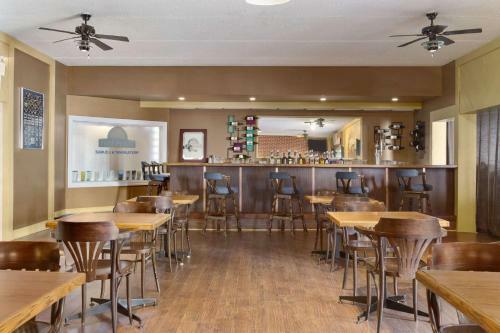 Hotel Days Inn By Wyndham Bridgewater Conference Center