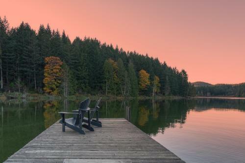 Hotel Cusheon Lake Resort